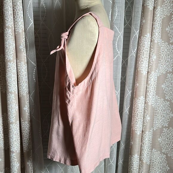 LC Lauren Conrad Pink Stap Top - Picture 2 of 10